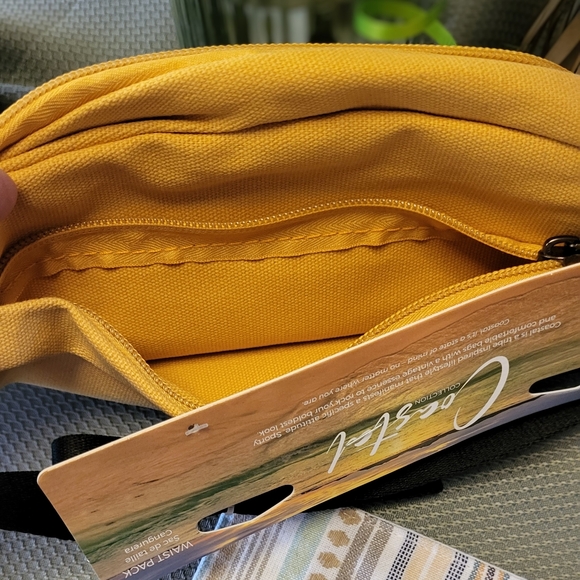 Travelon Coastal RFID Waist Bag - Picture 4 of 9